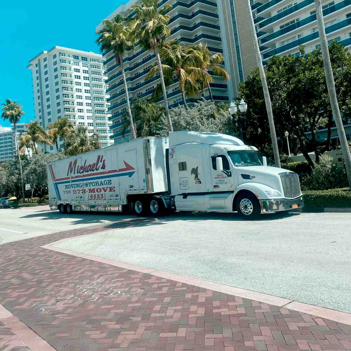 Michael's Moving & Storage Inc  logo