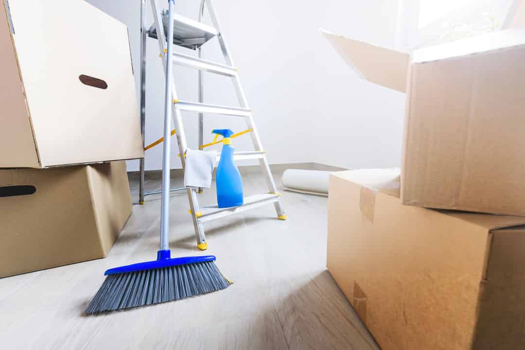 Moving Tips for Germaphobes: image