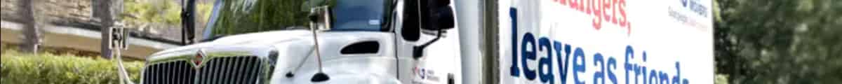 3 Men Movers logo