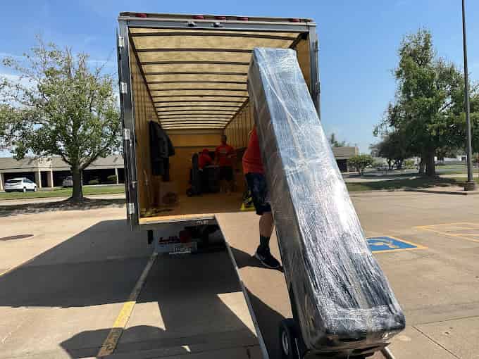 On Call Moving - Image 6