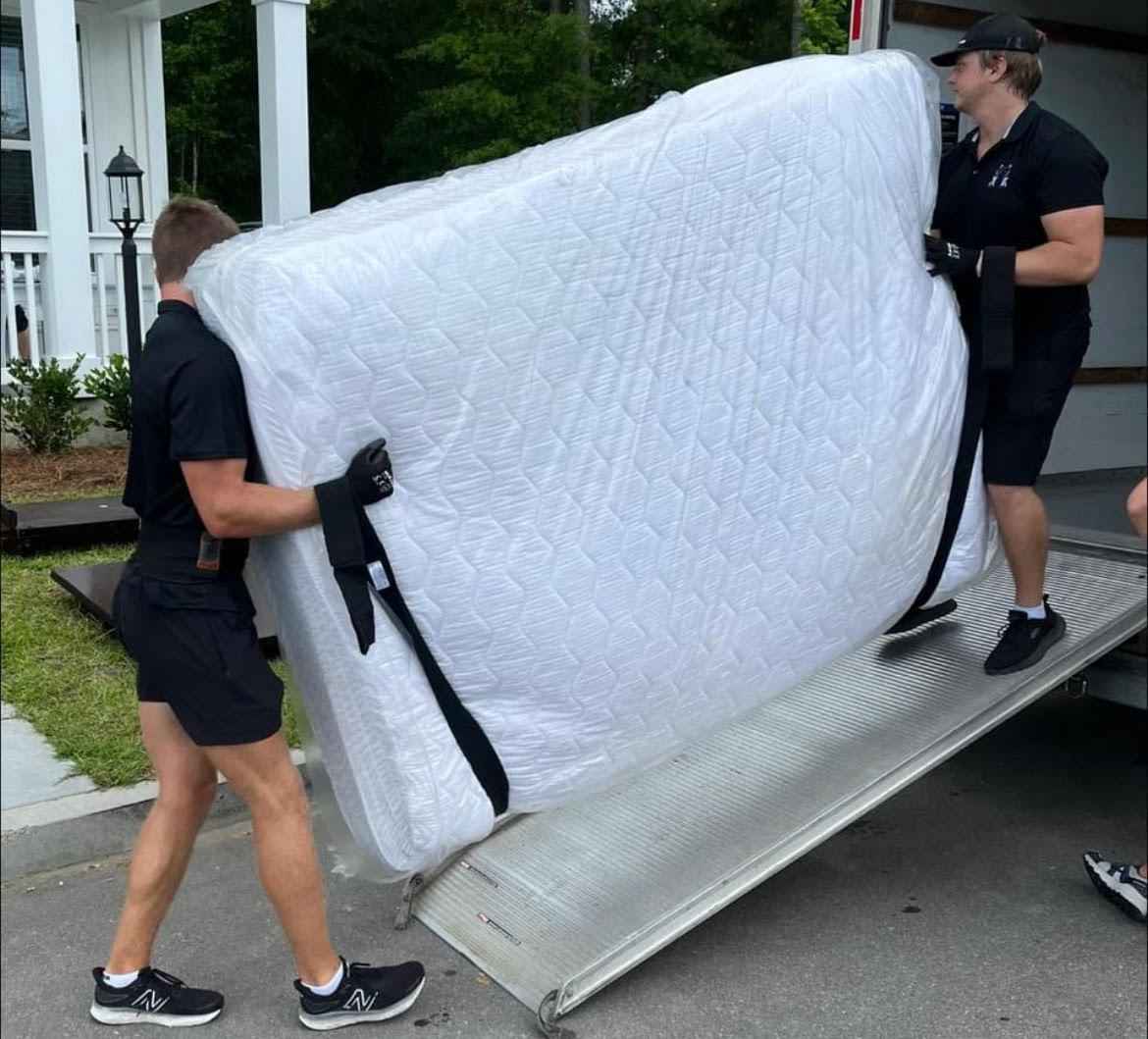 Arnold Brothers Moving LLC - Image 1