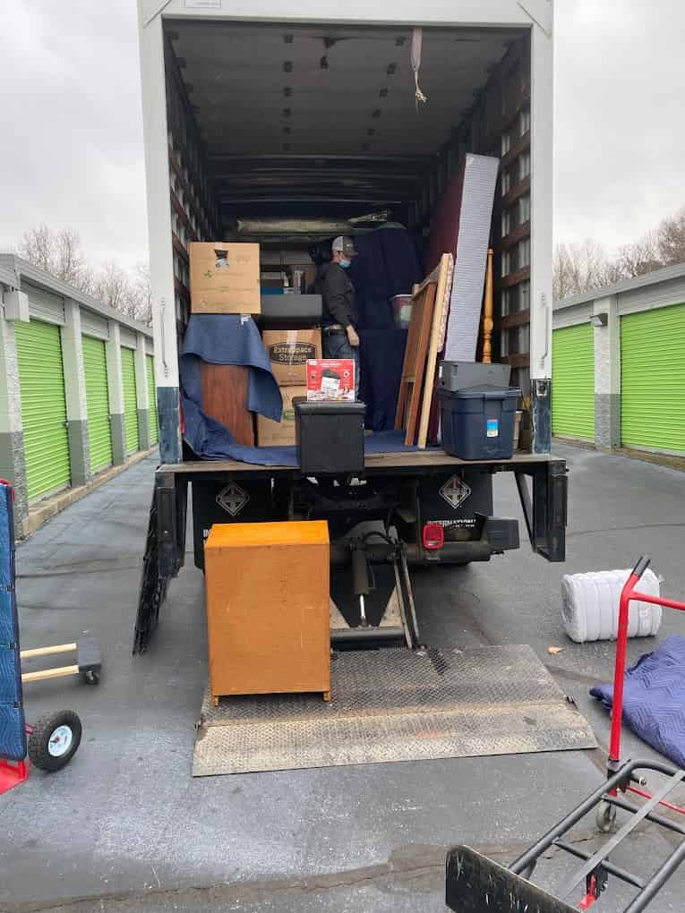 Murphy Movers - Image 1