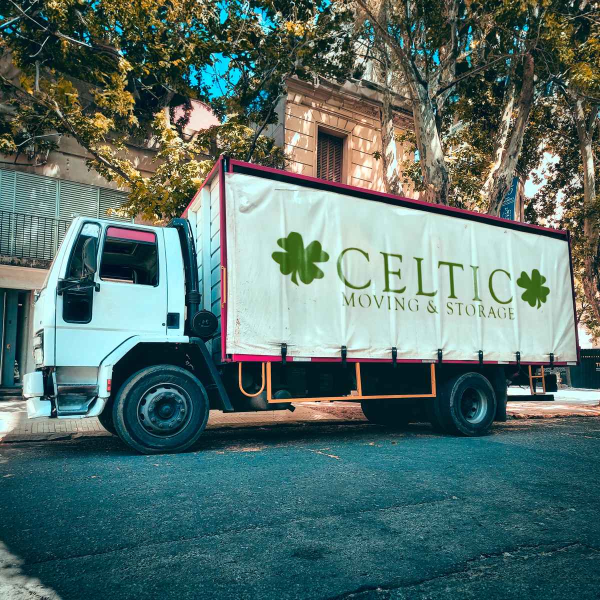 Celtic Moving & Storage Inc. logo (CM&)