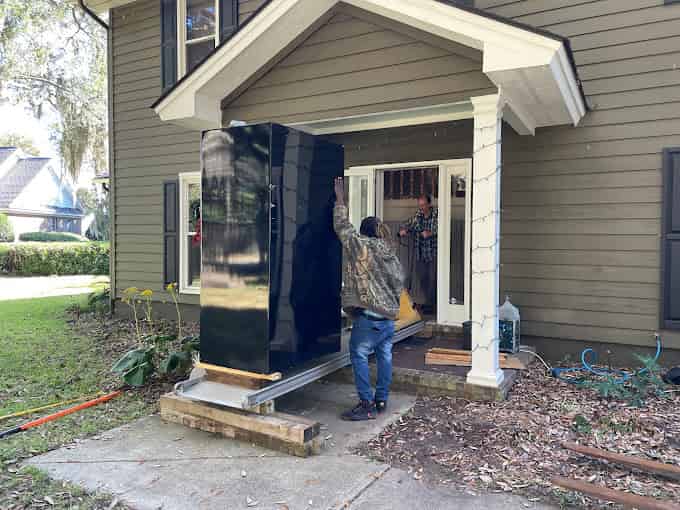 Speciality Moving & Delivery - Image 2