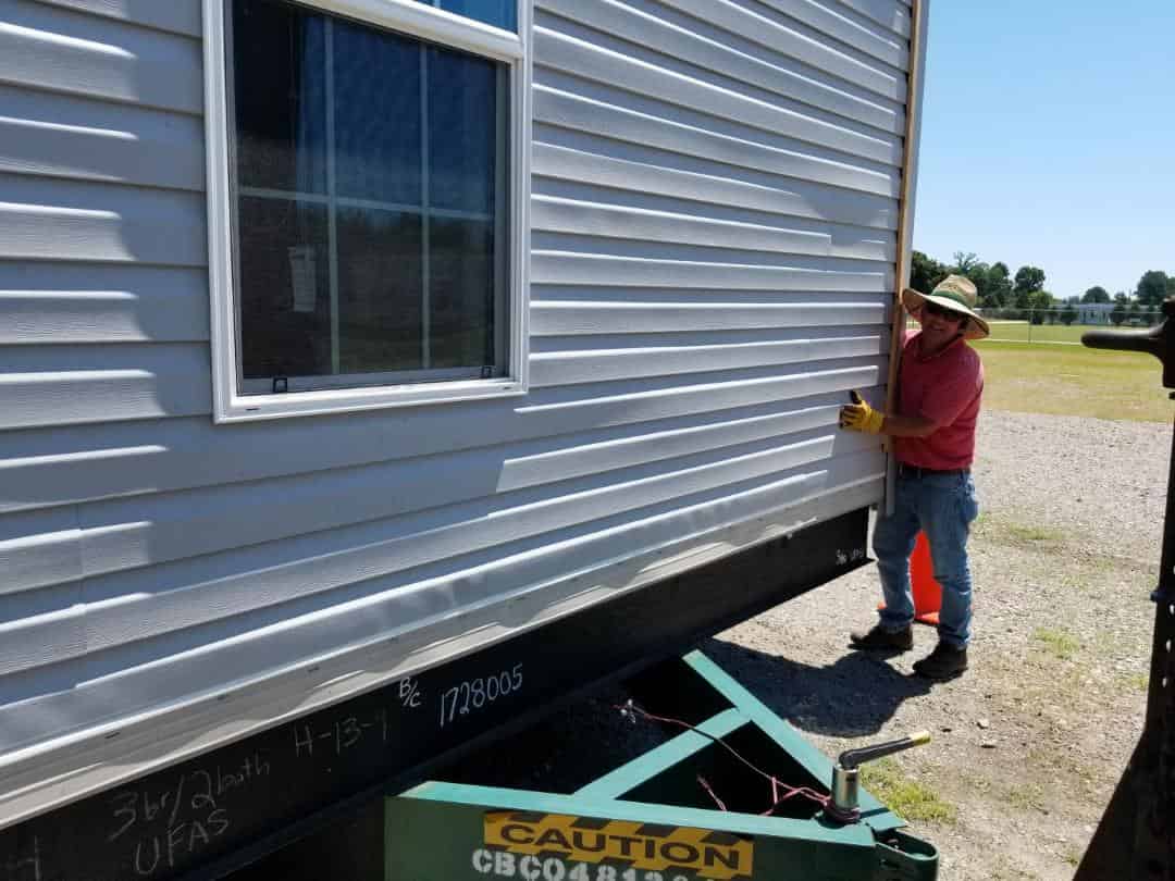 Lawrence Mobile Home Services - Image 1