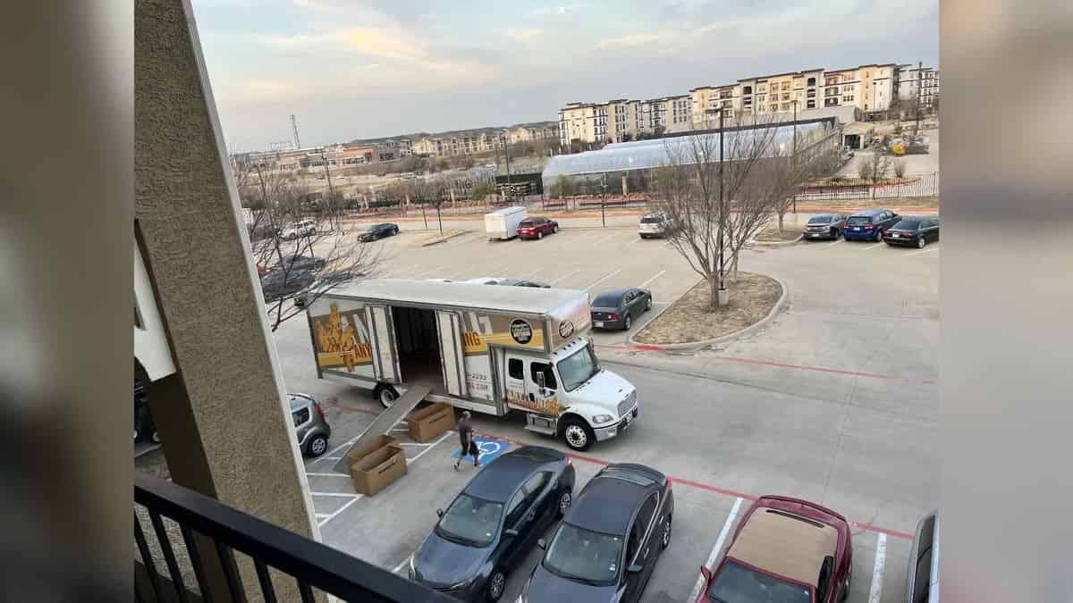 Anything Goes Moving logo