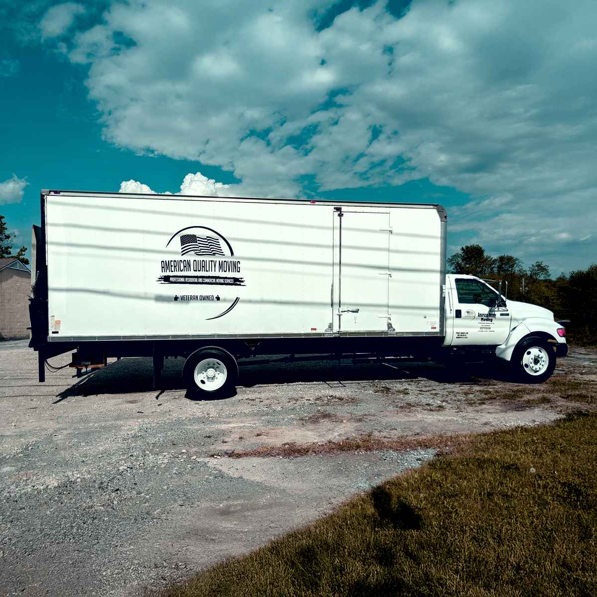 American Quality Moving  logo