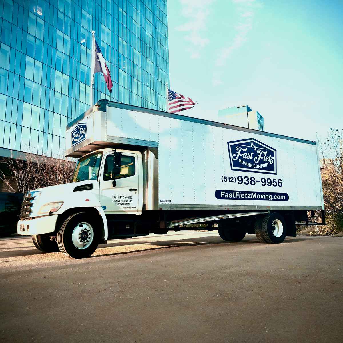 Fast Fietz Moving logo