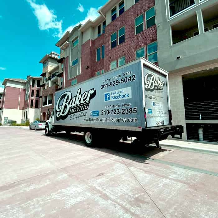 Baker Moving logo