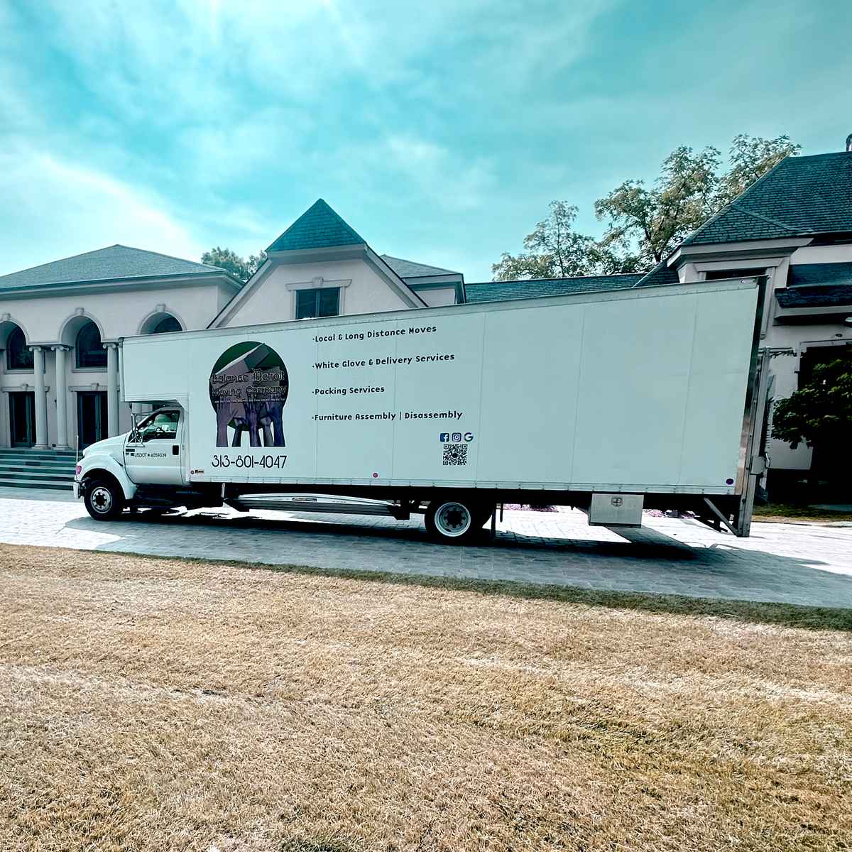 Balance Detroit Moving logo