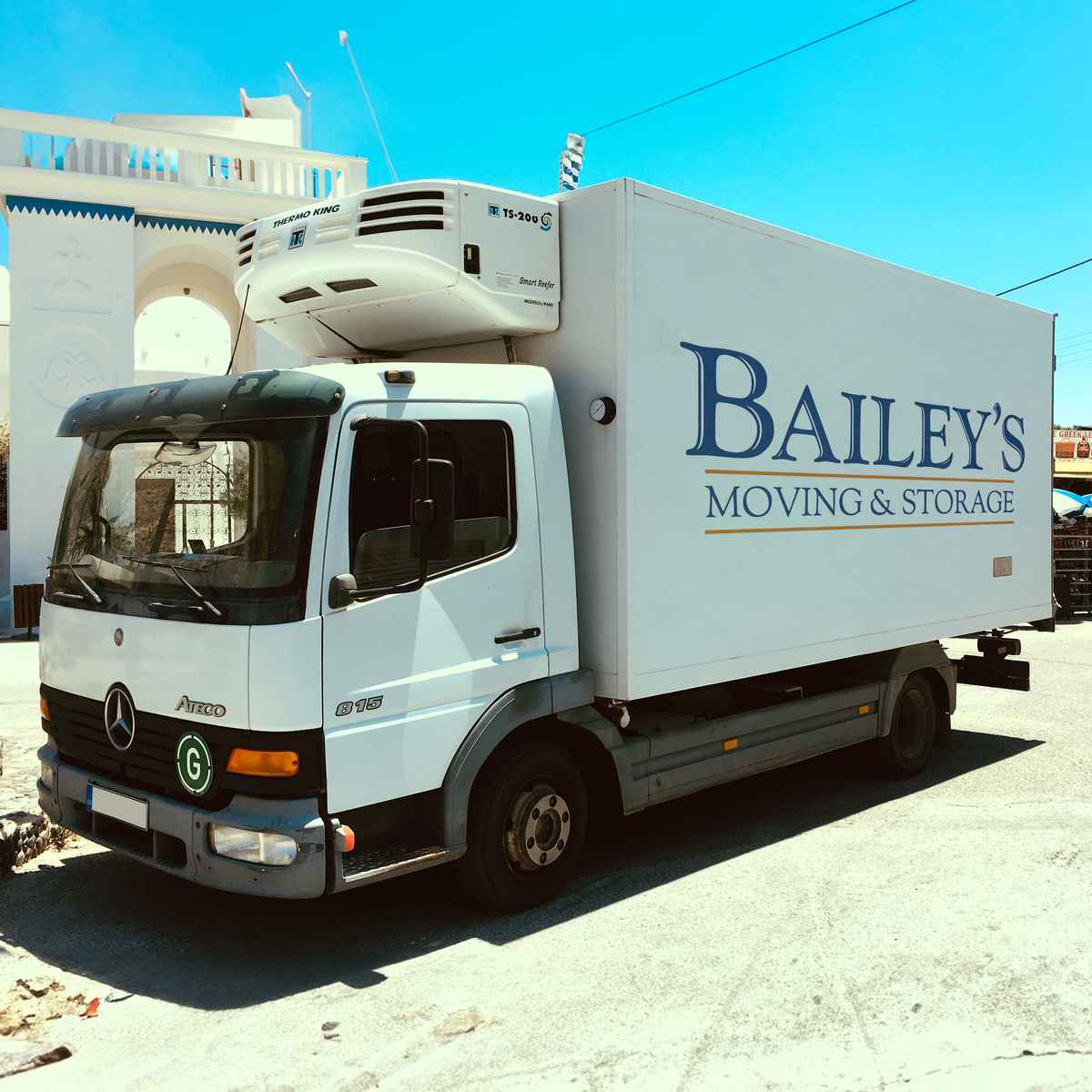 Bailey's Moving & Storage logo