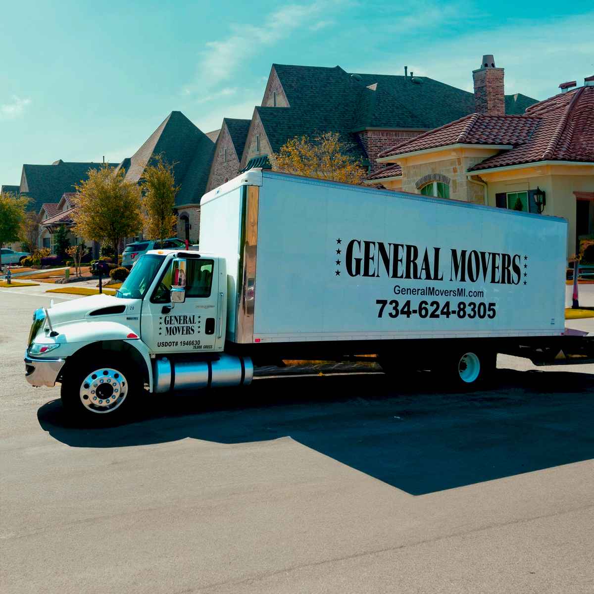 General Movers logo