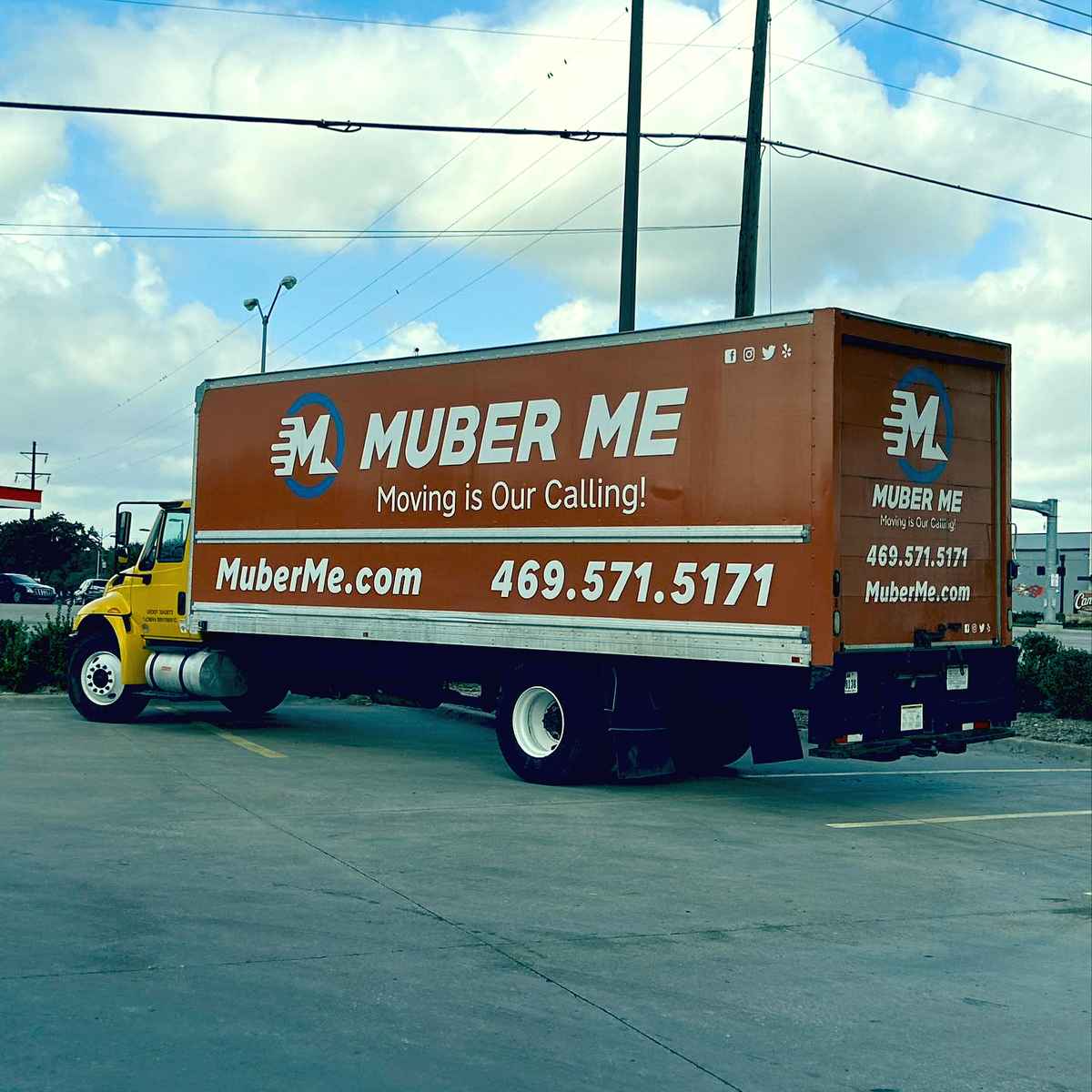 Muber Me logo