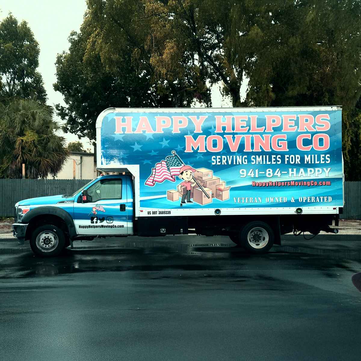 Happy Helpers Moving Co logo