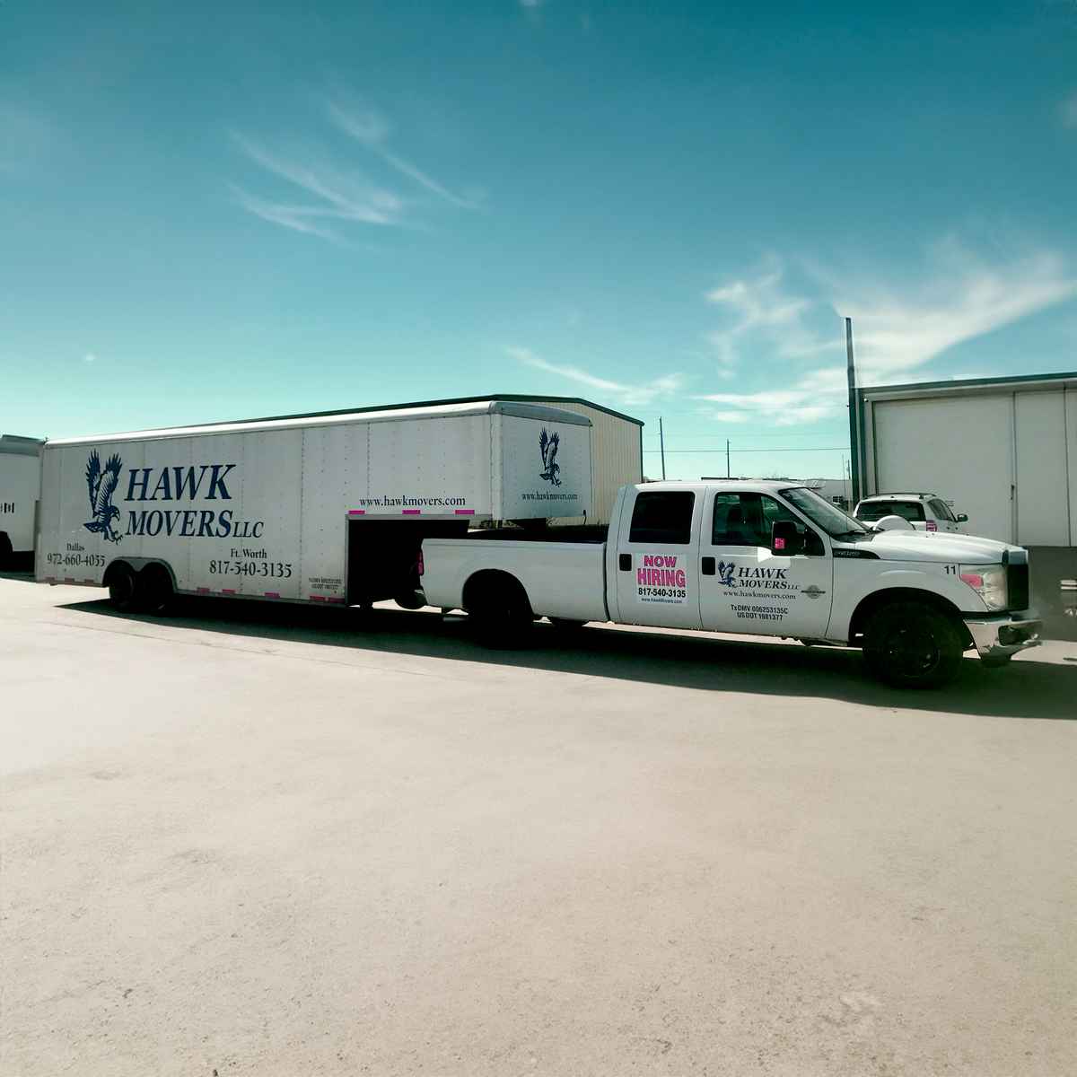 Hawk Movers LLC logo