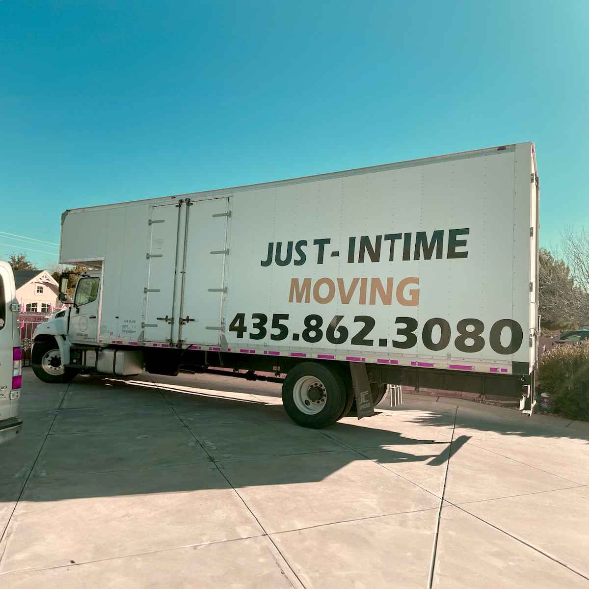 Just-in Time Moving Services logo