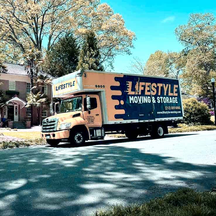 Lifestyle Moving & Storage NYC logo