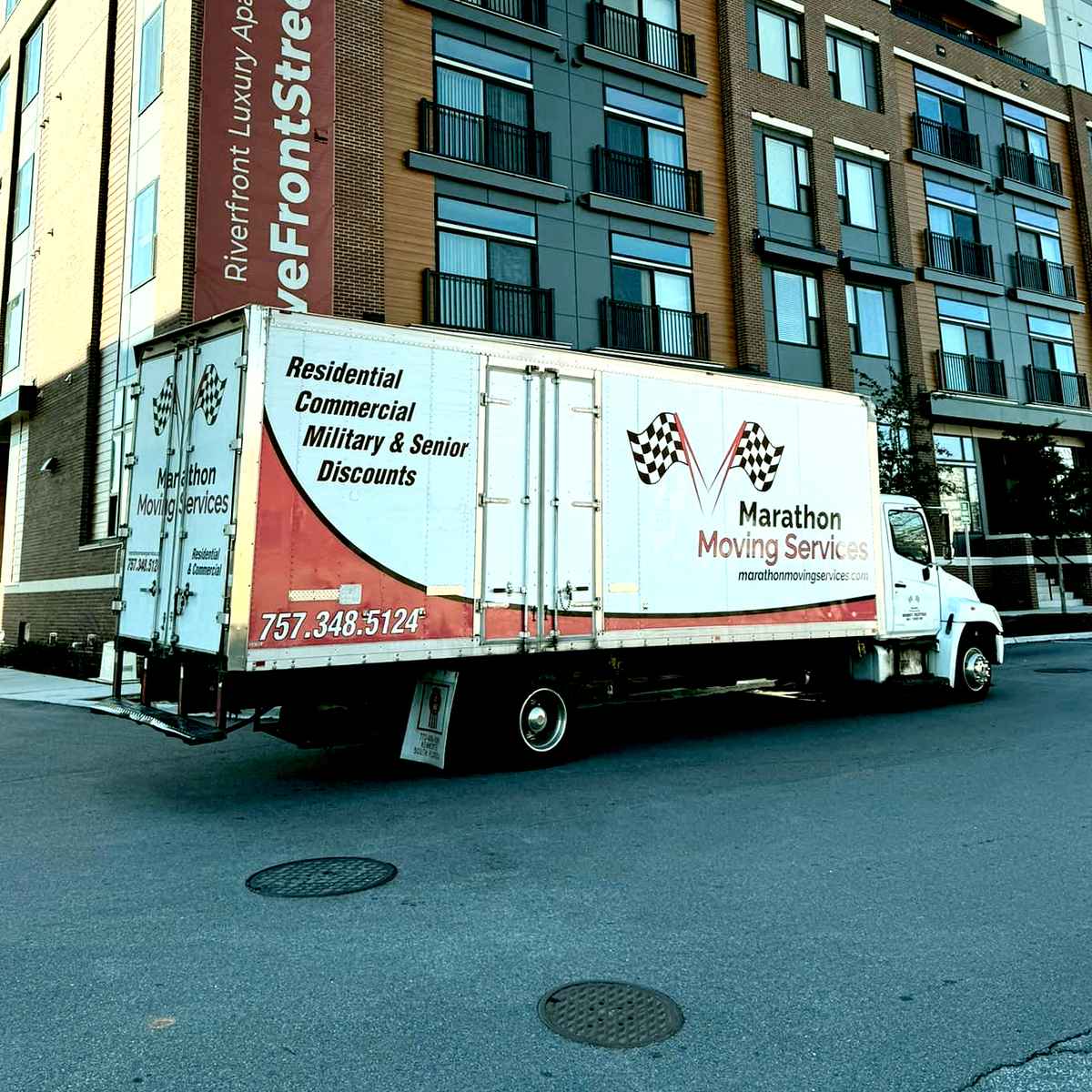 Marathon Moving Services logo