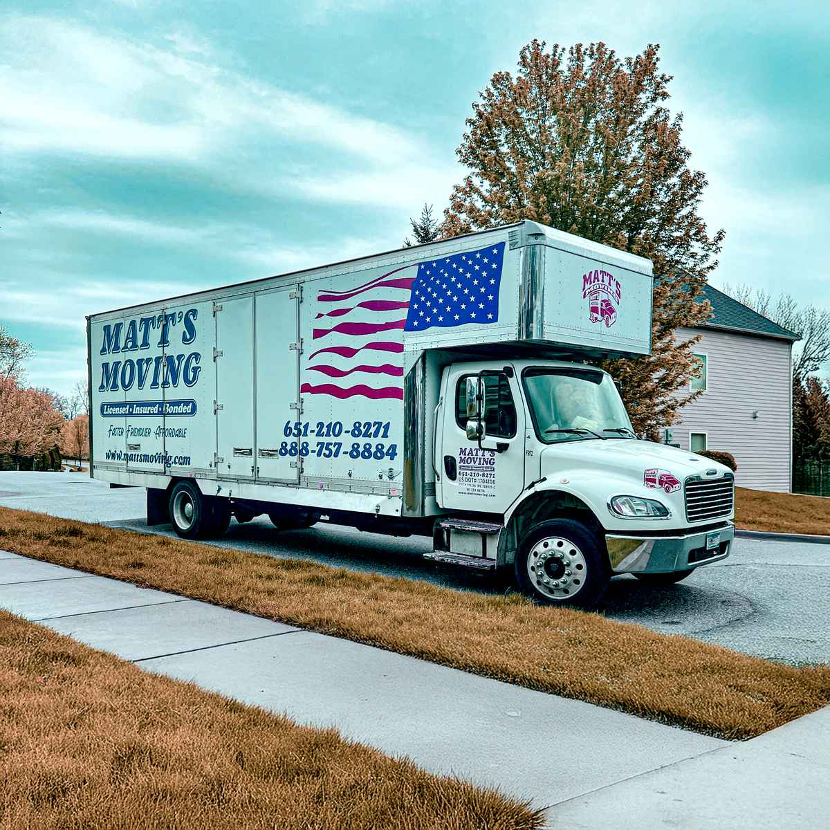 Matt's Moving Company logo