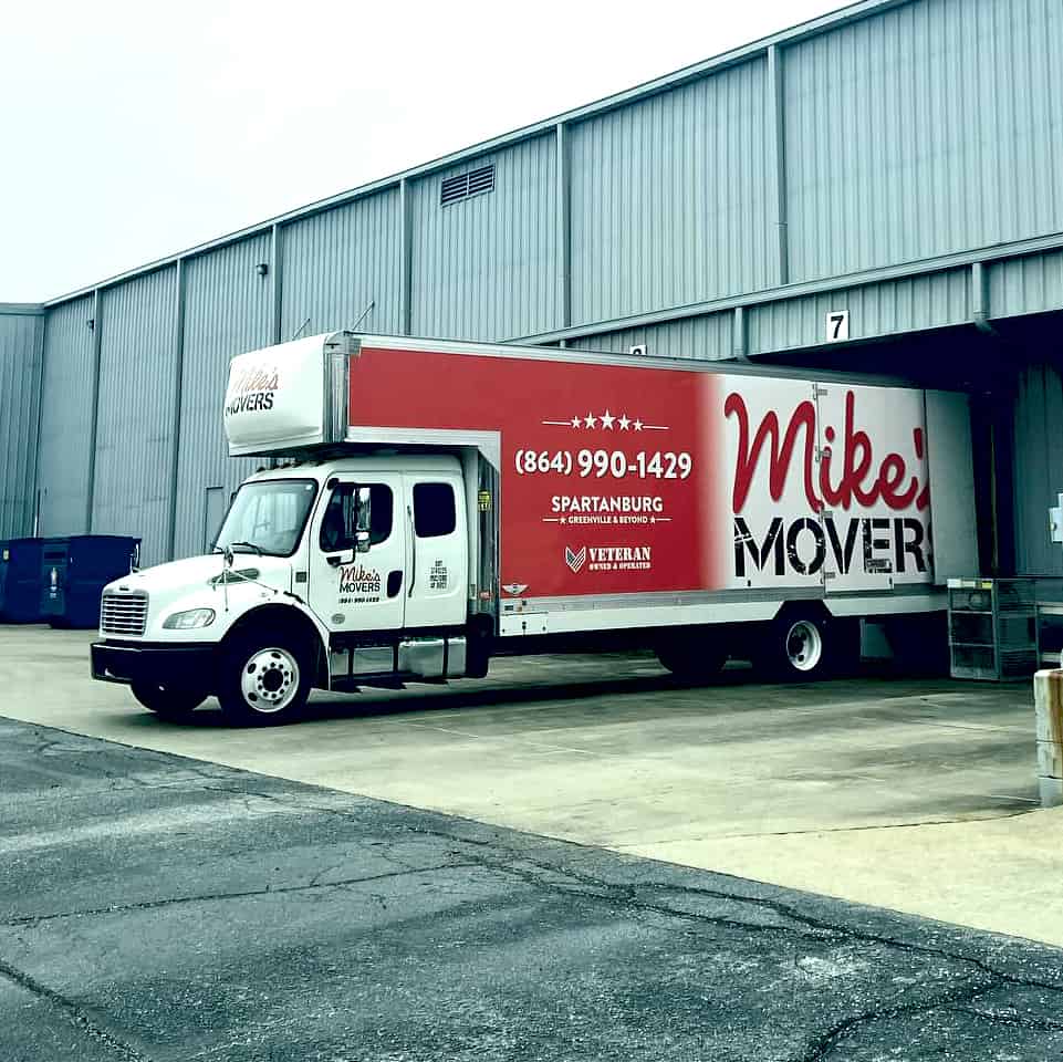 Mike's Movers logo
