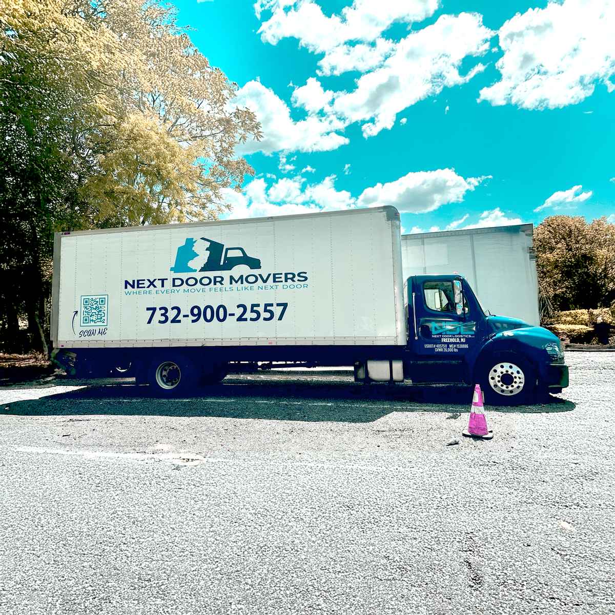 Next Door Movers logo