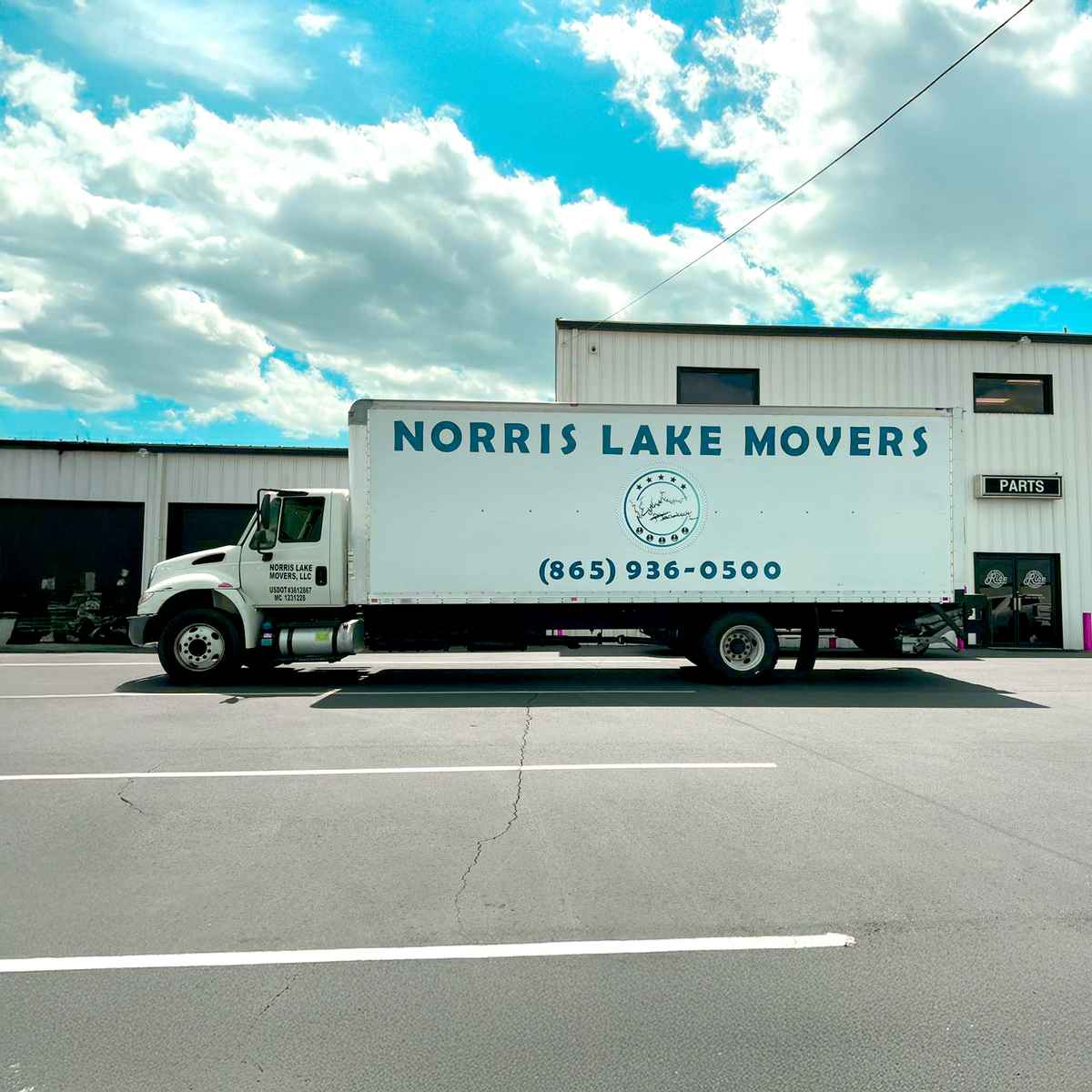Norris Lake Movers logo