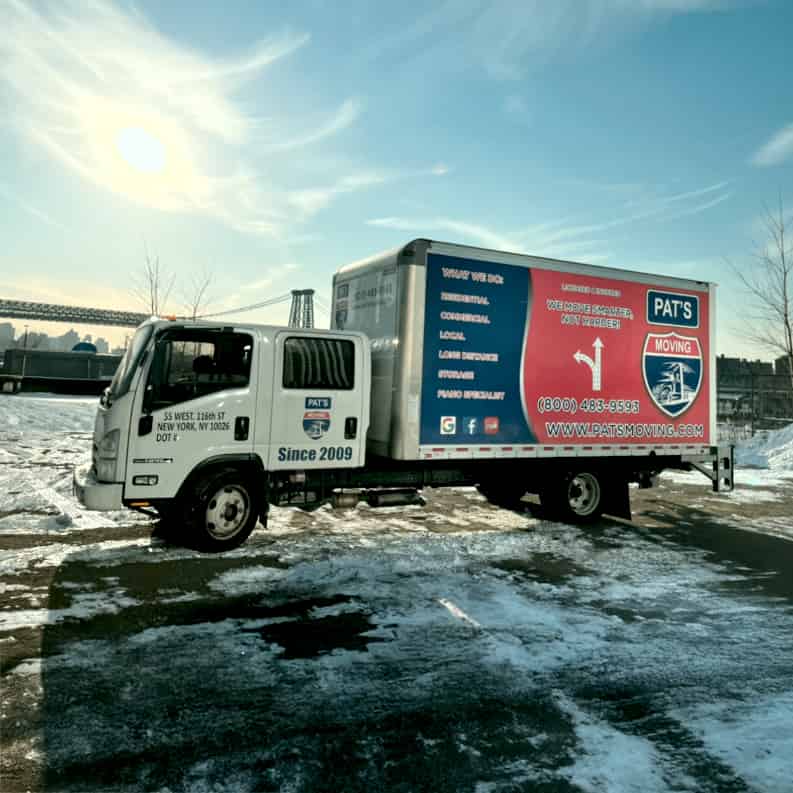 Pats Moving and Storage, Inc. logo