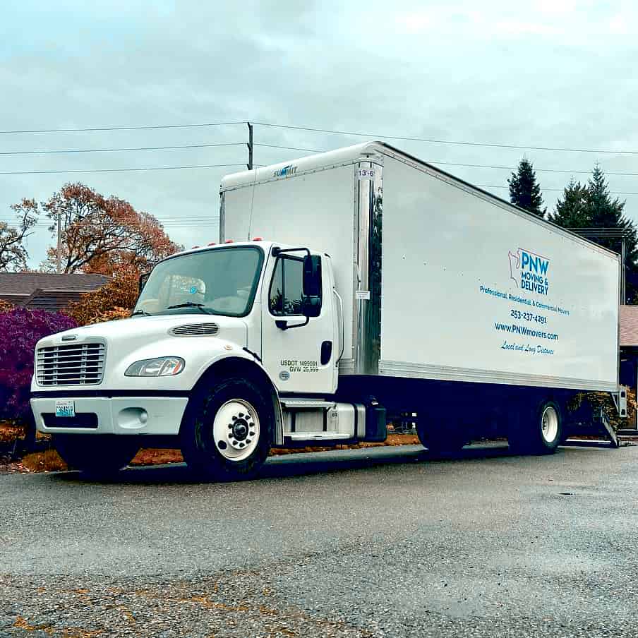 PNW Moving & Delivery LLC logo