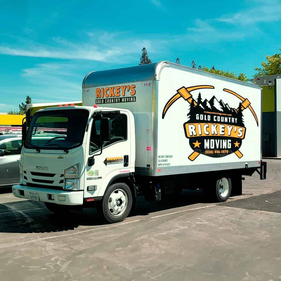 Rickey’s Gold Country Moving logo
