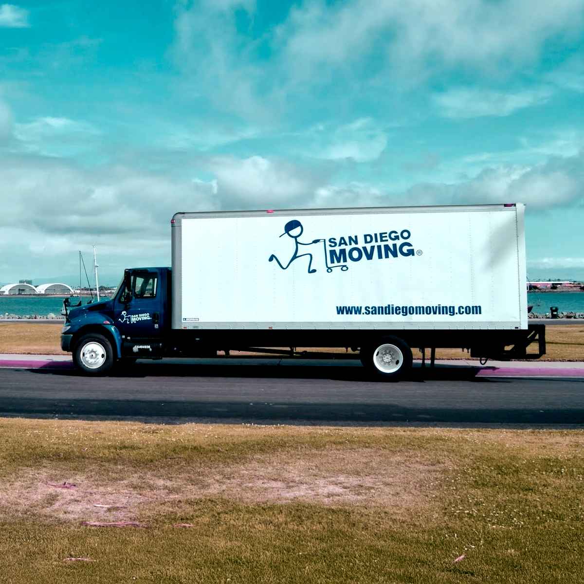 San Diego Moving Company logo