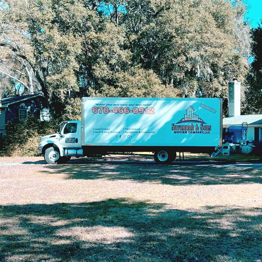 Savannah & Sons Moving Company logo