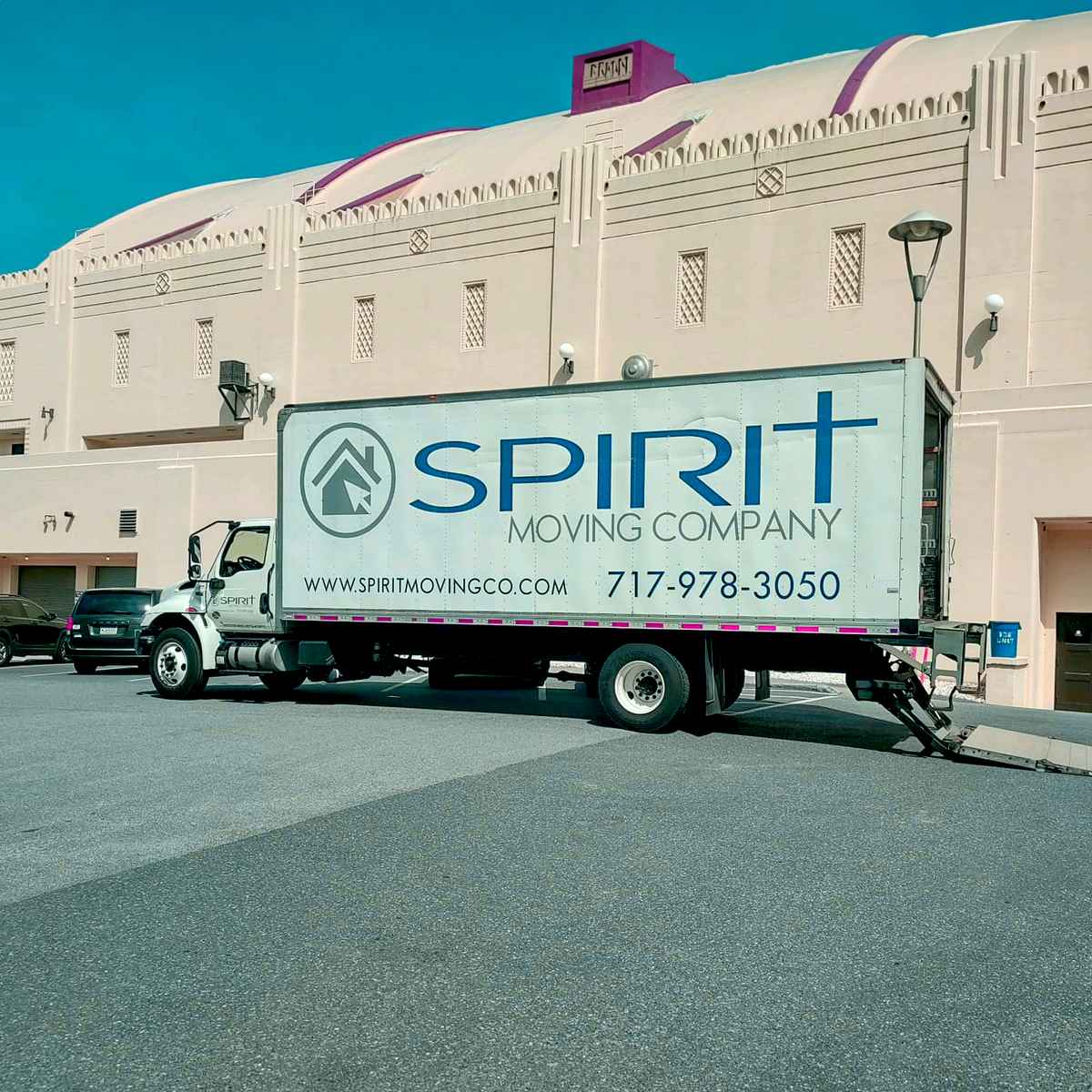 Spirit Moving Company logo