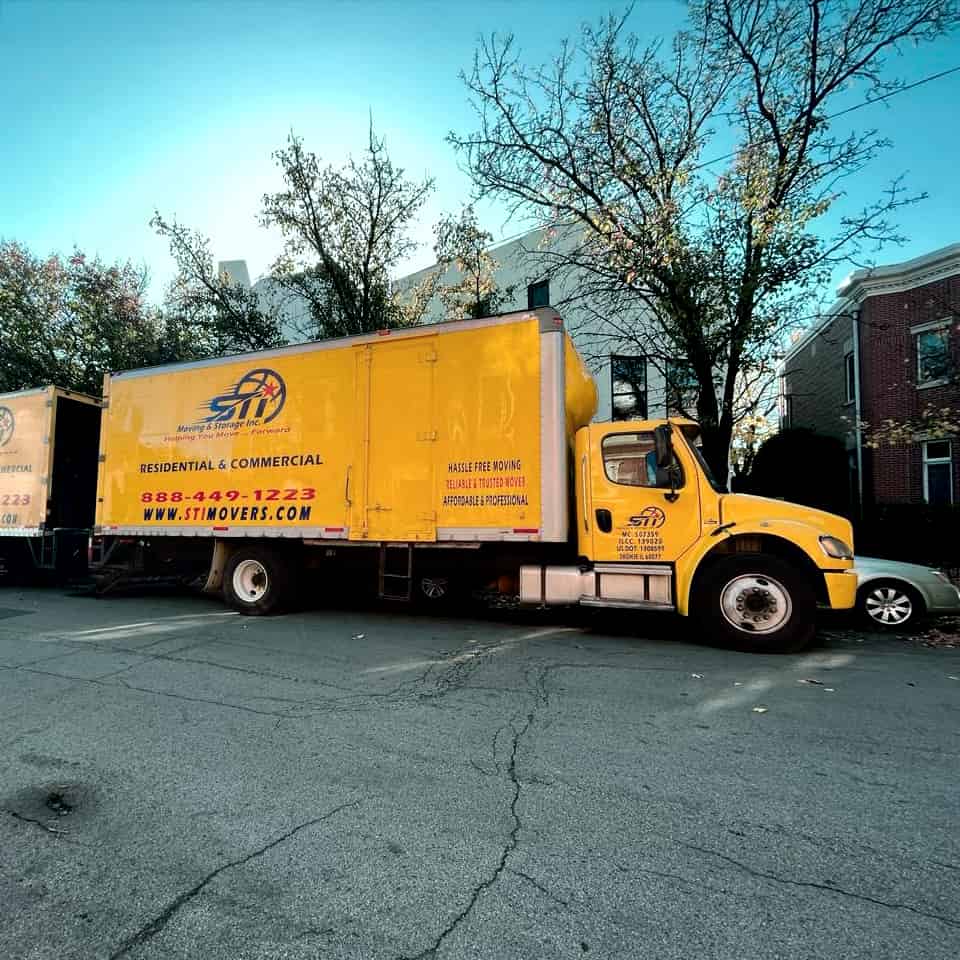 STI Moving and Storage logo