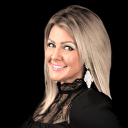 Lisa Swaino Team