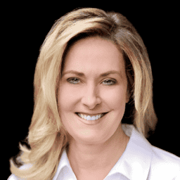 RE/MAX Crossroads Properties
