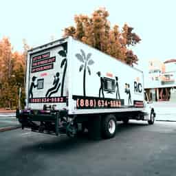 Royal Moving and Storage avatar